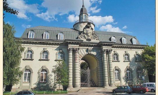 Спасем «Ансамбль скаковых конюшен Леона Манташева» в Москве