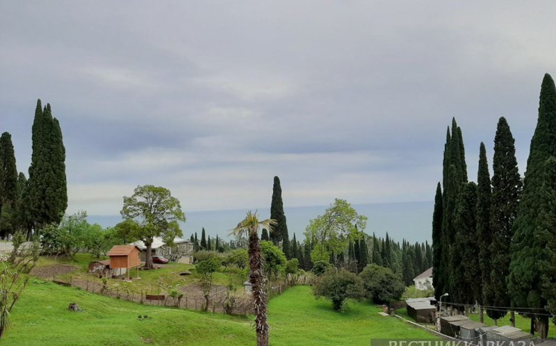 АБХАЗИЯ. Новый Афон готовится к притоку туристов