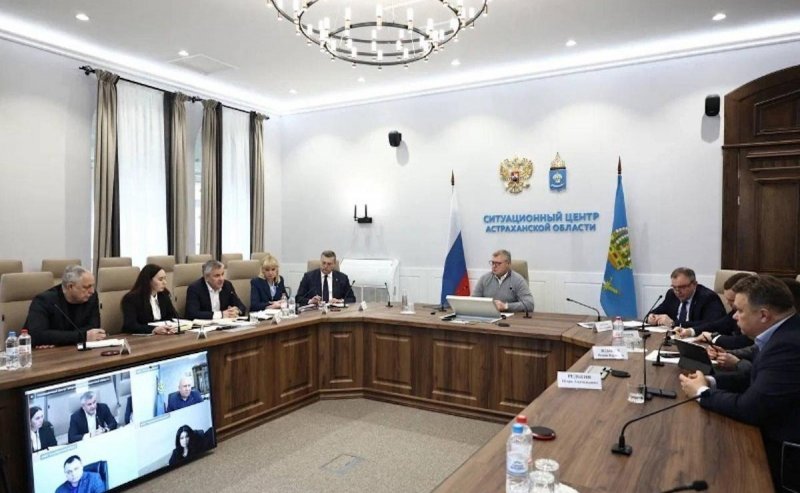 АСТРАХАНЬ. Губернатор Астраханской области поручил наладить обратную связь с населением при авариях ЖКХ