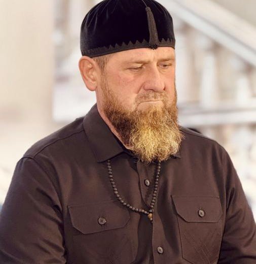 ЧЕЧНЯ. Рамзан Кадыров совершил важную молитву в месяце милости