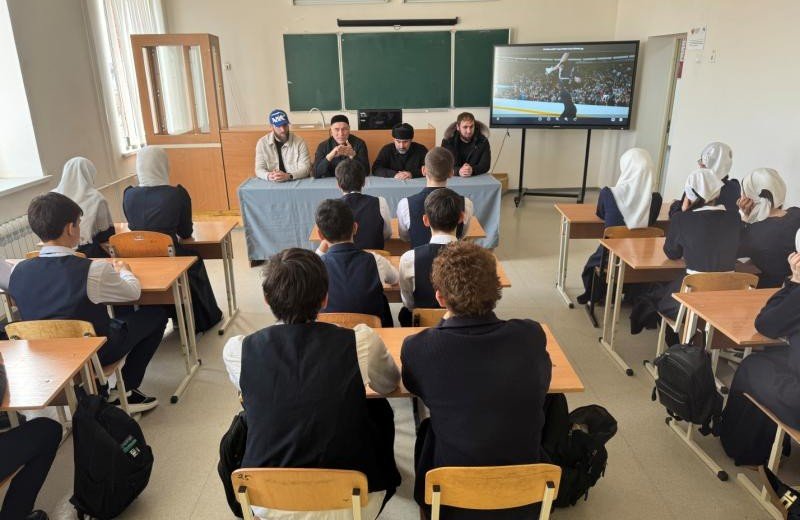 ЧЕЧНЯ. В Чечне участниками Международного фестиваля спортивного кино стали более тысячи школьников