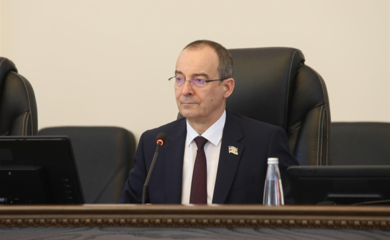 КРАСНОДАР. На сессии ЗСК предложили кандидатуру на должность члена ЦИК РФ