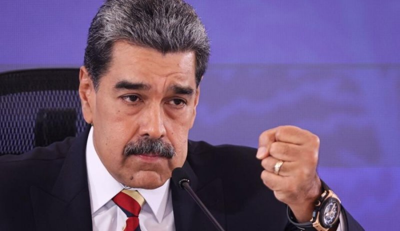 Мадуро требует закрыть дело из-за нарушения прав на адвоката