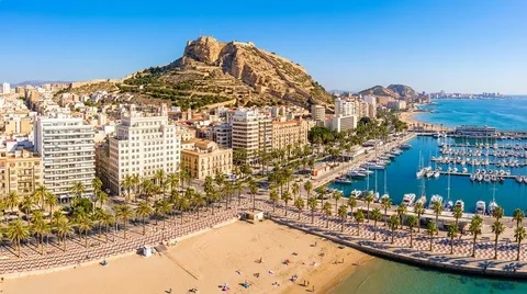 Рынок недвижимости Аликанте 2026: цены на жильё и аренду ставят новые рекорды