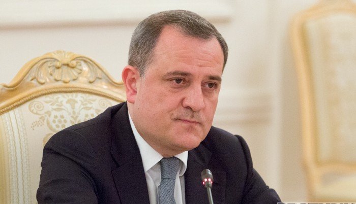 АЗЕРБАЙДЖАН. Байрамов и Мирзоян провели телефонный разговор