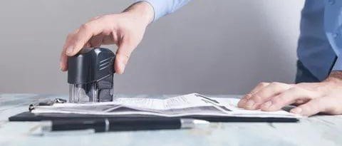 ЧЕЧНЯ.  В Чечне охотятся на теневых работодателей: за год выявлено более 1200 нелегальных сотрудников