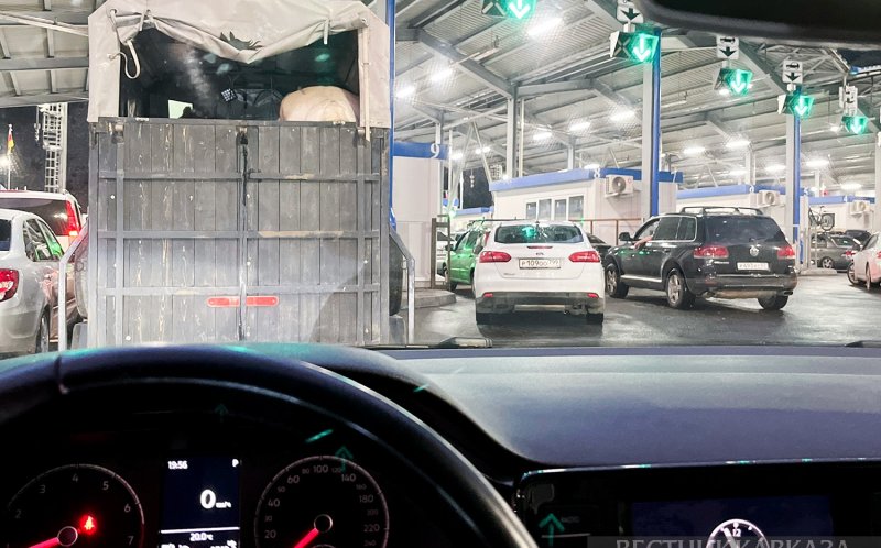 ГРУЗИЯ. Верхний Ларс закрыли для большегрузов сегодня