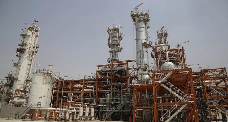 Экспорт газа в Турцию из Ирана приостановлен после ударов по «Южному Парсу» — СМИ