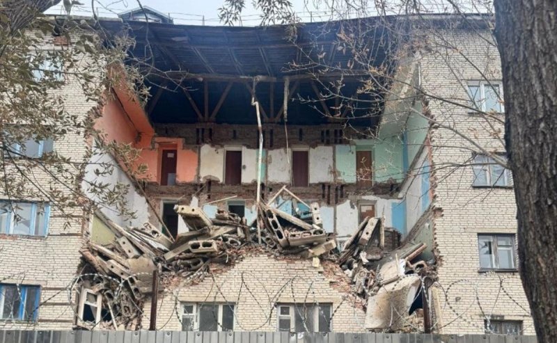 КРАСНОДАР. В Сочи снесли 13 аварийных зданий, угрожавших жителям Лазаревского