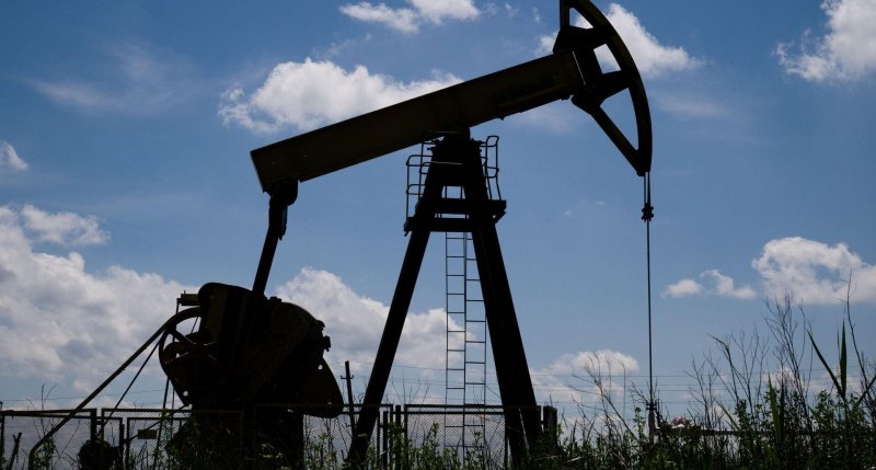 США разрешили поставки нефти из РФ, загруженной на суда до 12 марта