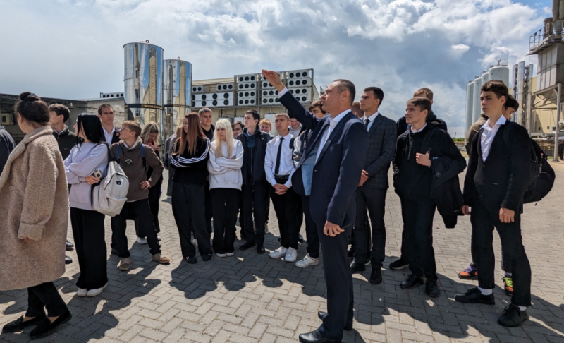 КРАСНОДАР. Спикер ЗСК Юрий Бурлачко: Краснодарский край заинтересован в развитии промышленного туризма на федеральном уровне