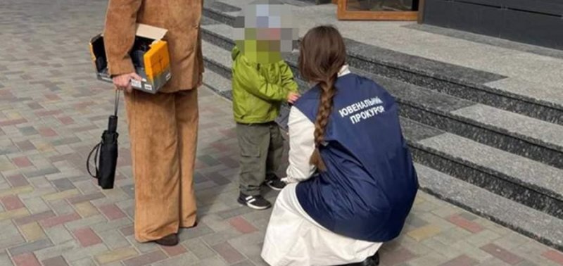 Шок на Волыни: мать пыталась продать шестилетнего сына за $25 тысяч