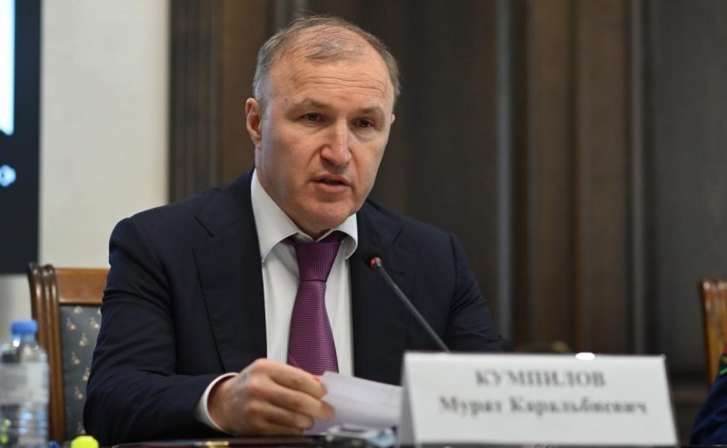 АДЫГЕЯ. «Важно обеспечить корректное регулирование сбросов воды»: Глава Адыгеи Мурат Кумпилов провел заседание Комиссии по предупреждению и ликвидации ЧС по ситуации с уровнем рек в Красногвардейском, Тахтамукайском и Теучежском районах