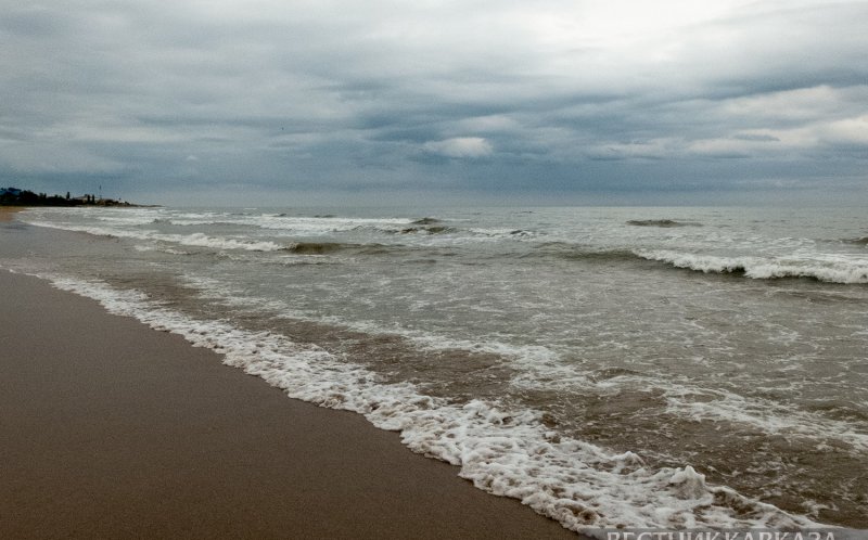 АЗЕРБАЙДЖАН. Падение уровня воды в Каспии угрожает множеством рисков – Мухтар Бабаев