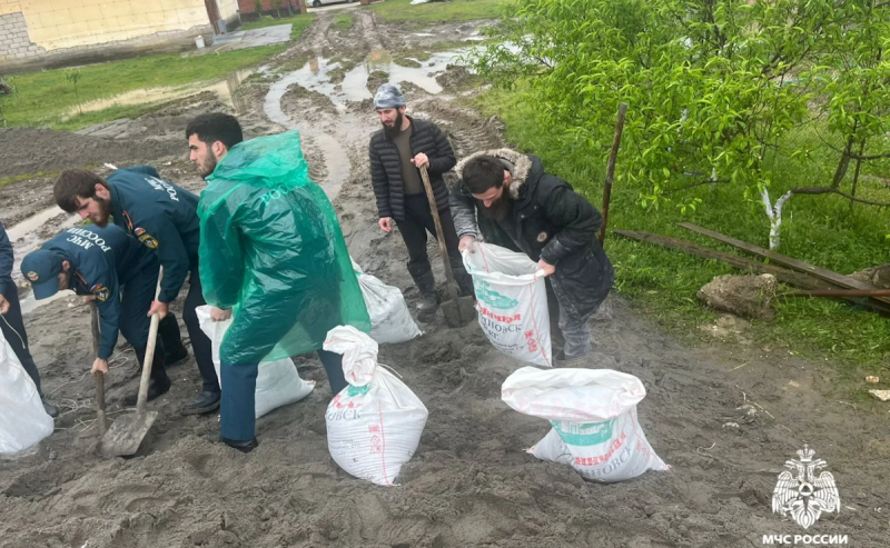 ЧЕЧНЯ. В Чечне ливни подтопили дома в двух районах, но критического подъёма рек не зафиксировано