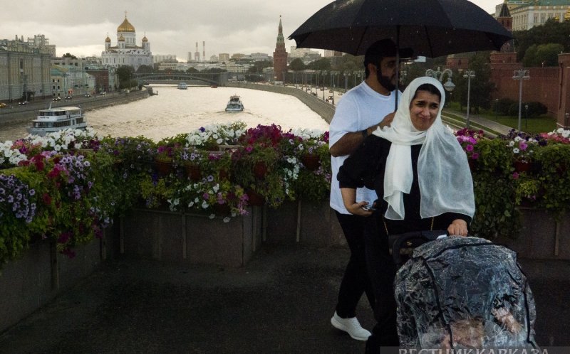 Иранские туристы могут вернуться в Россию в июле