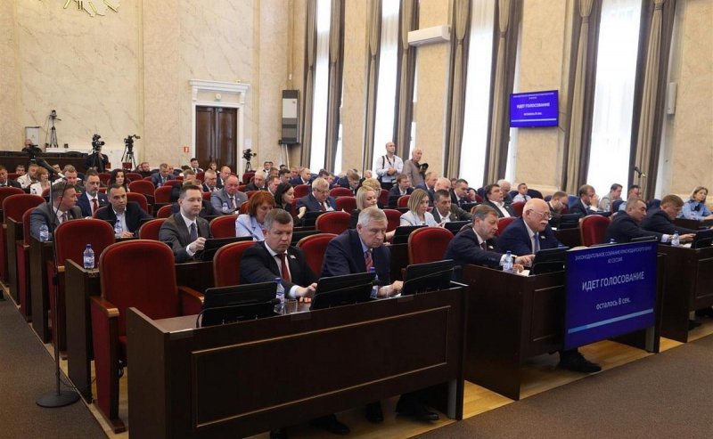КРАСНОДАР. Депутаты ЗСК предложили скорректировать порядок финансирования покупки жилья для детей-сирот