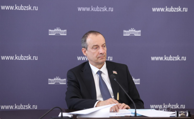 КРАСНОДАР. В краевом парламенте состоялось очередное заседание рабочей группы по мерам поддержки участников СВО