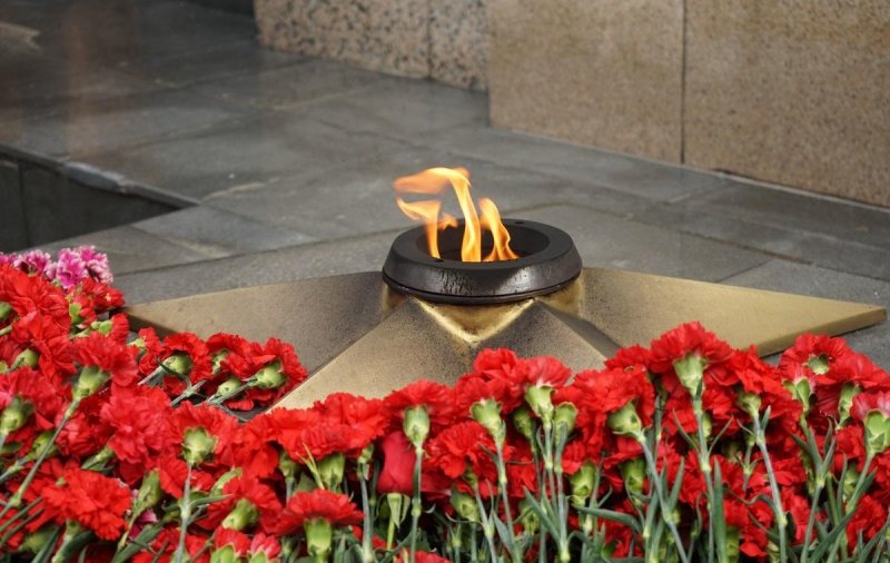 «Одноклассники» предлагают возложить цветы к мемориалу, не выходя из дома