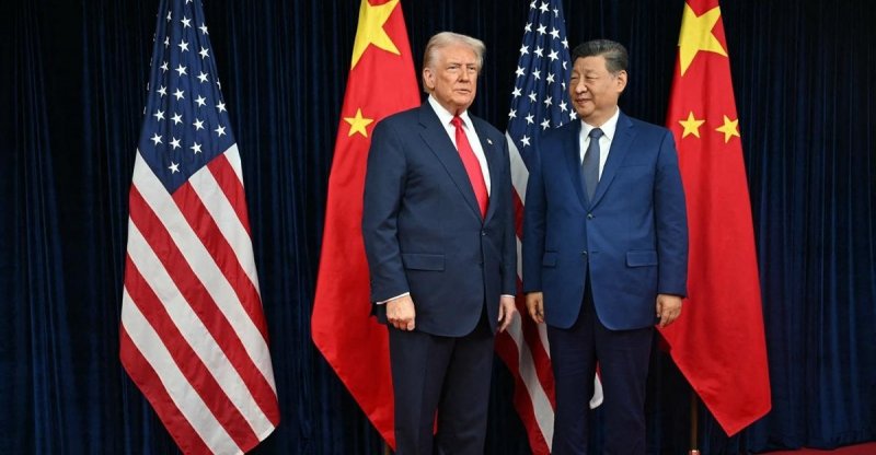 Визит невежливости: Дональд Трамп прибыл в Пекин грозить и просить