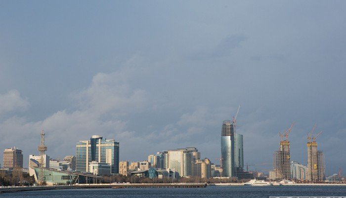 Азербайджан и Туркменистан создадут транспортный коридор Восток — Запад