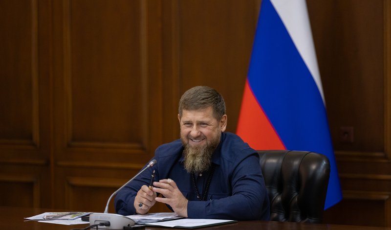 ЧЕЧНЯ. Рамзан Кадыров поздравил медиков Чечни с профессиональным праздником