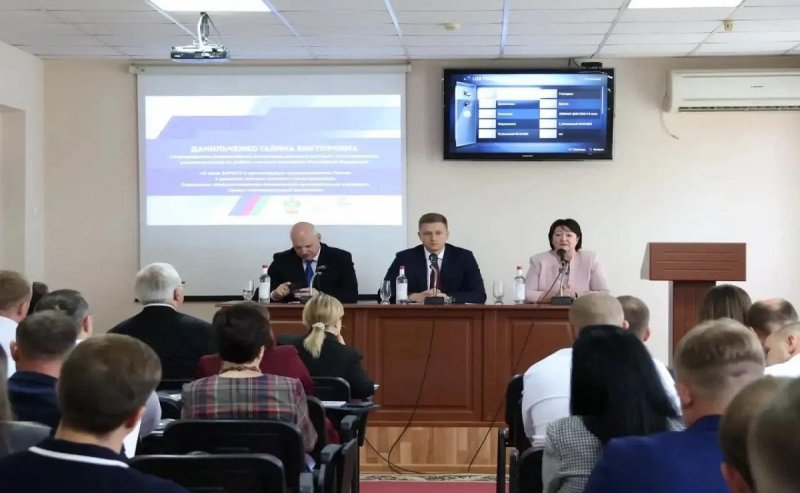 КРАСНОДАР. Новые главы поселений Кубани прошли обучение под эгидой ВАРМСУ в проекте «Муниципальный наставник»