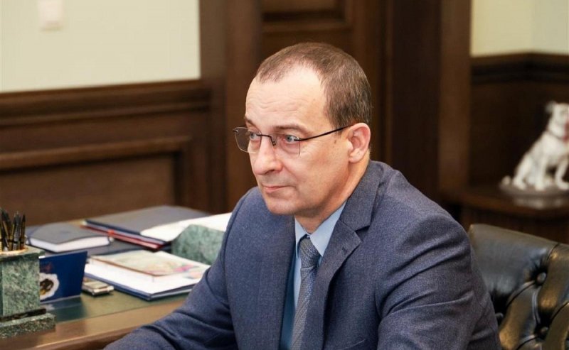 КРАСНОДАР. Спикер Заксобрания Юрий Бурлачко рассказал об опыте Кубани по привлечению инвестиций в ЖКХ на заседании Совета Федерации