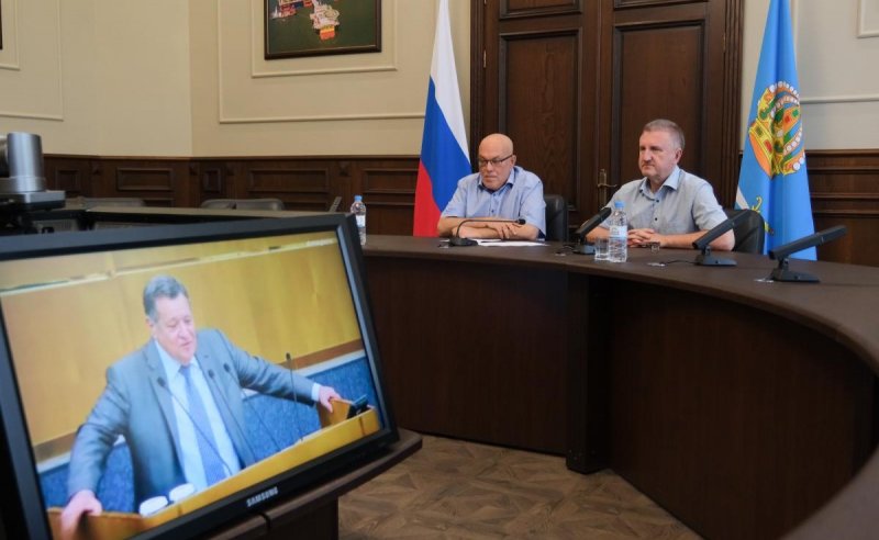 АСТРАХАНЬ. Депутаты Думы Астраханской области приняли участие в пленарных заседаниях Государственной Думы
