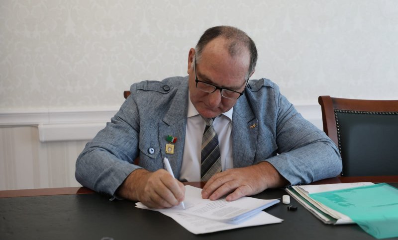 ЧЕЧНЯ.  Первый кандидат в Госдуму от Чечни по округу № 41 сдал документы в избирком