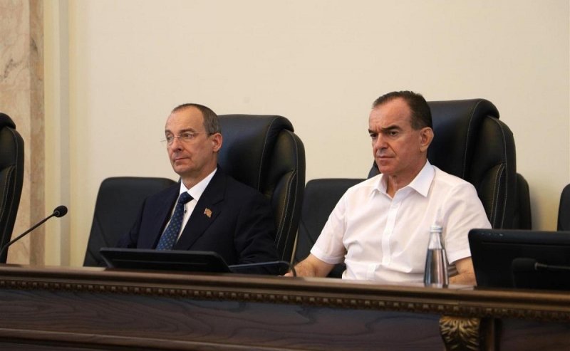 КРАСНОДАР. Депутаты ЗСК на 85-й сессии приняли закон о продлении налоговой льготы для организаций санкура