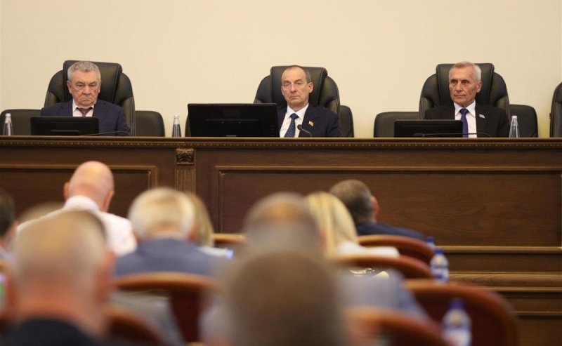 КРАСНОДАР. Краевые депутаты просят Правительство России о господдержке организаций детского отдыха