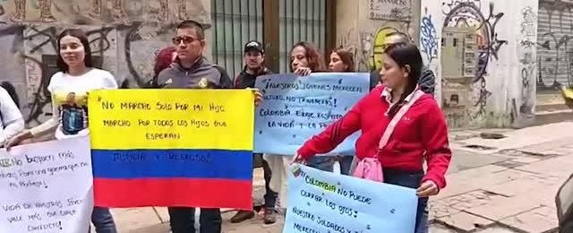 Родственники колумбийцев в ВСУ вышли на улицы Боготы