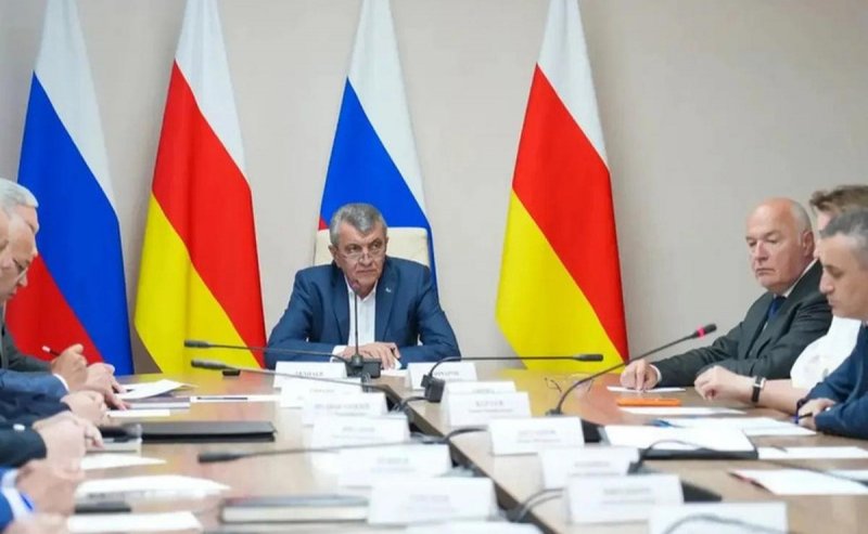 С. ОСЕТИЯ. «Не покупайте впрок»: Меняйло держит на контроле ситуацию с топливом в Северной Осетии