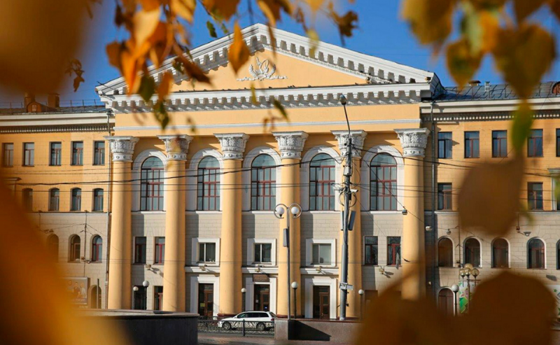 ВОЛГОГРАД. В волгоградских вузах число заявлений от абитуриентов приблизилось к рекордному максимуму