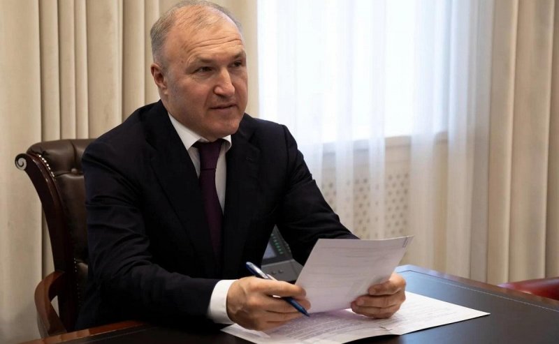 АДЫГЕЯ. Глава Адыгеи Мурат Кумпилов и замминистра юстиции РФ Максим Бесхмельницын обсудили укрепление единого правового пространства