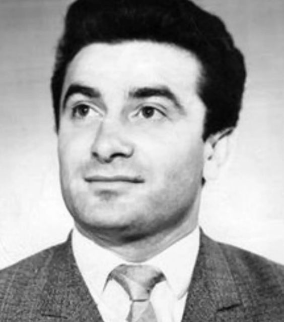 ЧЕЧНЯ. Поэт с трагической судьбой Магомед Дикаев