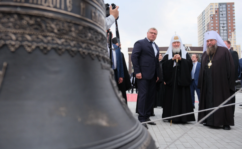 АСТРАХАНЬ. Патриарх Московский и всея Руси Кирилл провел чин малого освящения храма Святого Благоверного Князя Александра Невского в Астрахани