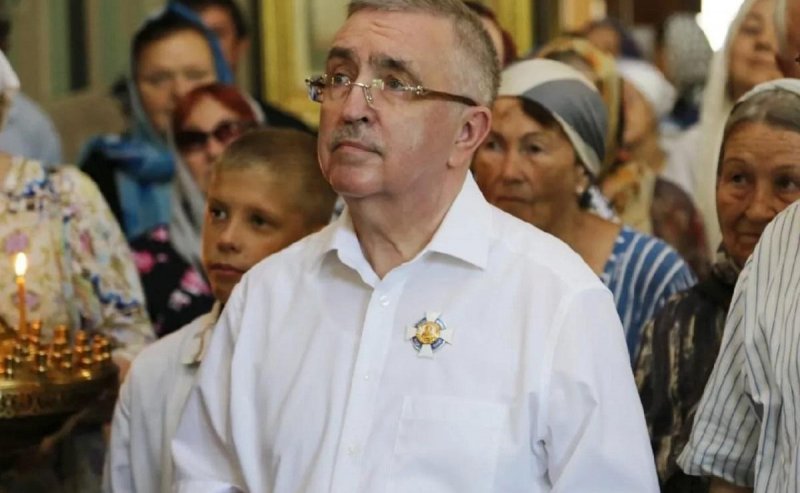 ДАГЕСТАН. Патриарх Кирилл наградил вице-спикера парламента Дагестана Юрия Левицкого орденом РПЦ