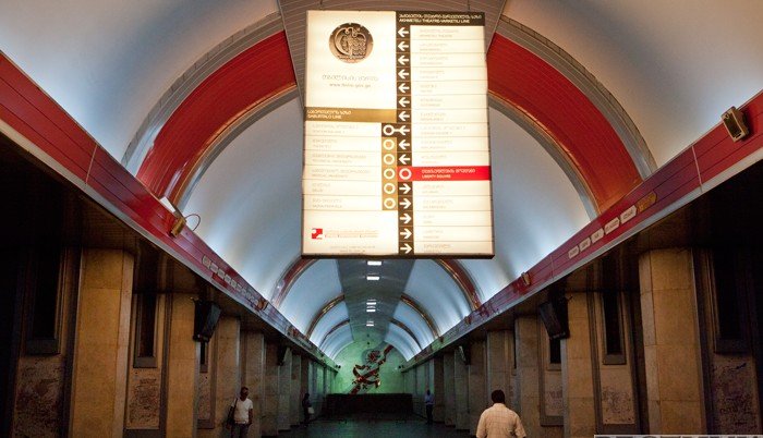 ГРУЗИЯ. Каладзе оценил произведенные в Китае новые вагоны для метро Тбилиси
