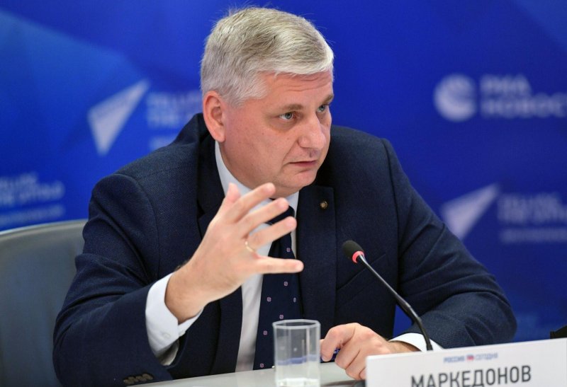 Какой сигнал подал Путин в поздравлении Кочаряну: Маркедонов разобрал