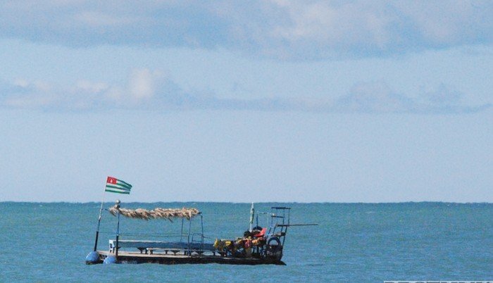 АБХАЗИЯ. Море будет теплее воздуха в Абхазии до конца октября