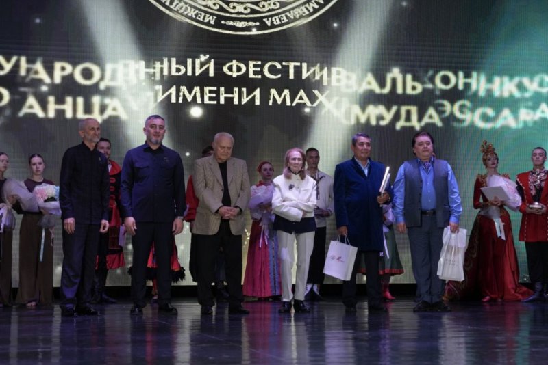 ЧЕЧНЯ. В Грозном завершился XVII фестиваль танца имени Махмуда Эсамбаева