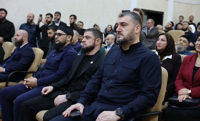 ЧЕЧНЯ.Грозный превратился в настоящий Дом дружбы: 88 национальностей отметили единство