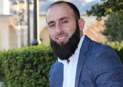 Г. Даудов. Стихи. "Харачойн обарг Зеламха дагалоцуш"