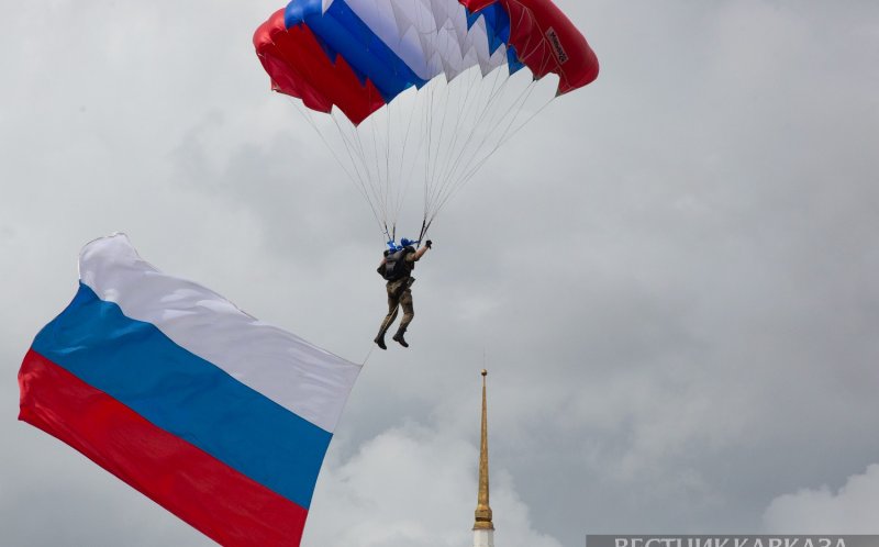 Лучшие парашютисты России, Беларуси и Казахстана посоревнуются в Чечне