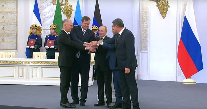 В Кремле прошла  церемония подписания договоров о вхождении в РФ