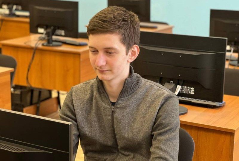 ЧЕЧНЯ. Чеченский школьник вышел в финал национальной технологической олимпиады